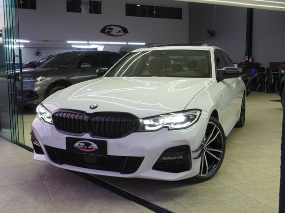 BMW 320i 2.0 16V TURBO GASOLINA M SPORT AUTOMÁTICO BMW 320i 2.0 16V TURBO GASOLINA M SPORT AUTOMÁTICO